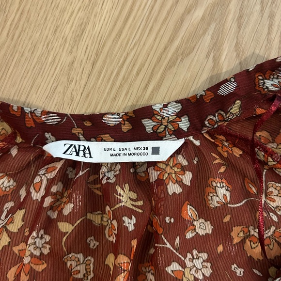 Zara Floral ruffle blouse - Picture 5 of 5